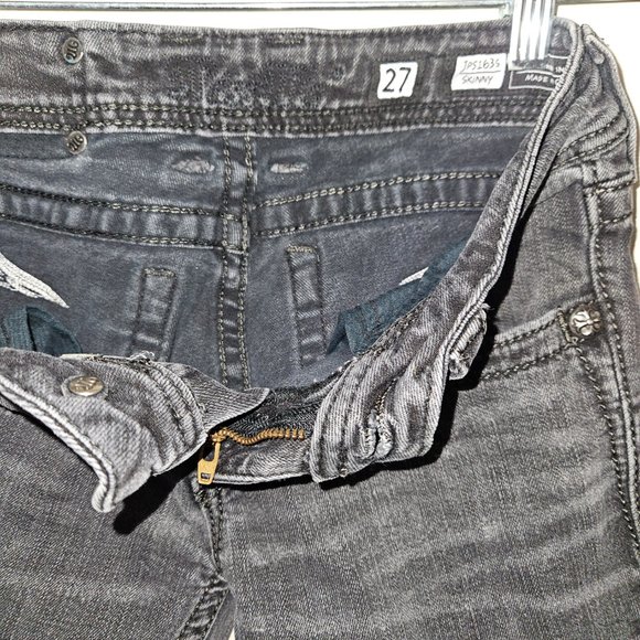 Women's Gray Embellished Jeans - Picture 3 of 8